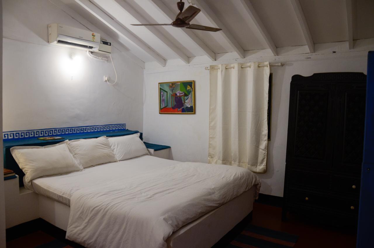Woke Arpora Hostel Buitenkant foto